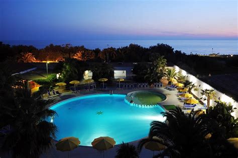 the marina club casino.